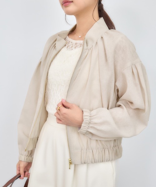 COHINA（コヒナ）の「シアーギャザージップブルゾン 【低身長・小柄女性】（ブルゾン・レディース・ネイビー/ベージュ/ホワイト・ONE SIZE）」の2枚目の写真