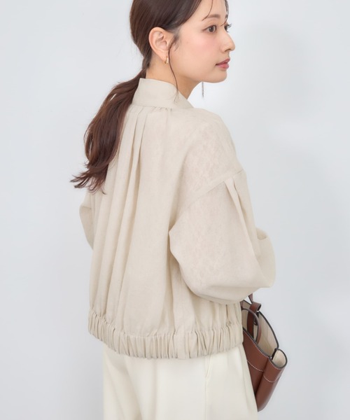 COHINA（コヒナ）の「シアーギャザージップブルゾン 【低身長・小柄女性】（ブルゾン・レディース・ネイビー/ベージュ/ホワイト・ONE SIZE）」の6枚目の写真