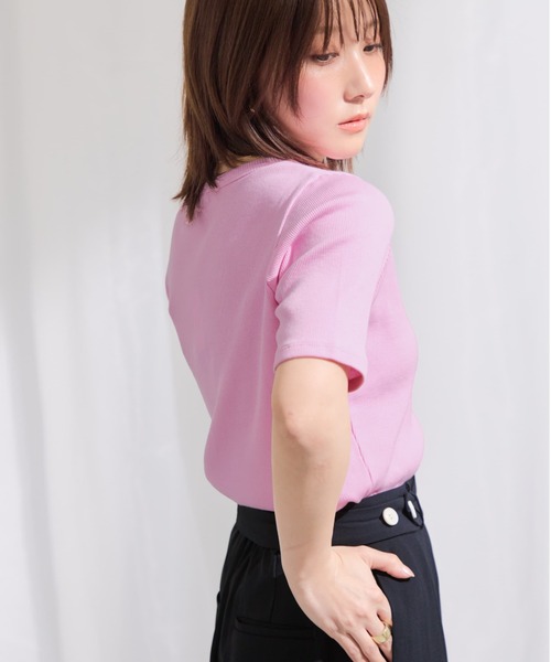 COHINA(コヒナ)の「ハイゲージコットンリブカットソー 【低身長・小柄女性】(Tシャツ/カットソー・レディース・ネイビー/ホワイト/ピンク・ONE SIZE)」の20枚目の写真