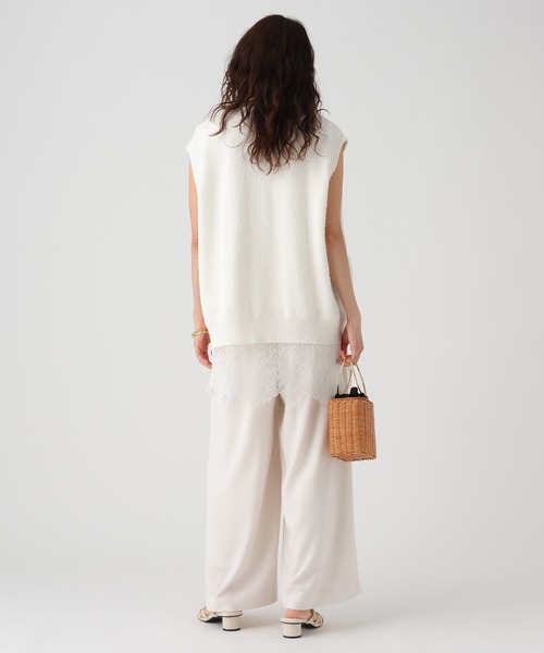 Elura(エルーラ)の「ノースリーブ裾レースプルオーバー/864799(Tシャツ/カットソー・レディース・チャコールグレー/ホワイト/ブラック・FREE)」の4枚目の写真