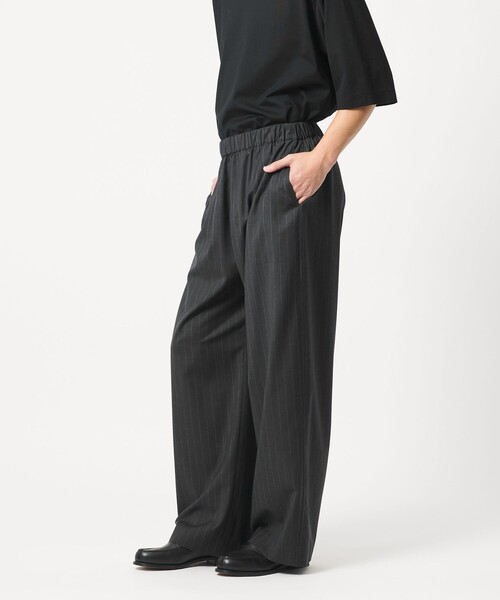 LOEFF（ロエフ）の「＜LOEFF＞トロピカルウール ハーレムパンツ ピンストライプ MENS（その他パンツ・メンズ・ダークグレー・0/1/2）」の2枚目の写真
