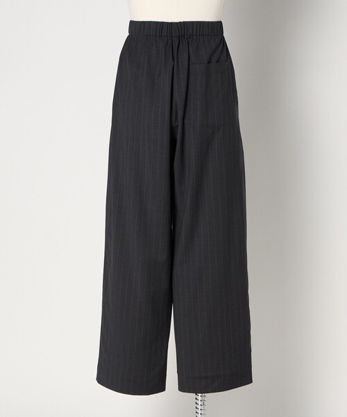 LOEFF（ロエフ）の「＜LOEFF＞トロピカルウール ハーレムパンツ ピンストライプ MENS（その他パンツ・メンズ・ダークグレー・0/1/2）」の9枚目の写真