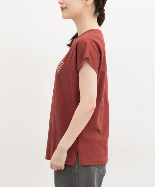 Honeys(ハニーズ)の「【接触冷感・ひんやりコットン】ひんやり綿フレンチロゴT(Tシャツ/カットソー・レディース・レッド系1/ダークブラウン系1/カーキ/スミクロ/ブラック・S/LL/M/L)」の7枚目の写真
