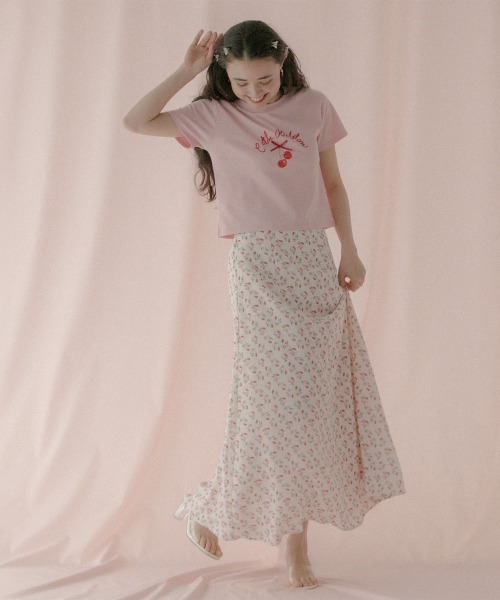 Cath Kidston（キャスキッドソン）の「ナロースカート Floating Cherry（スカート・レディース・アイボリー・M/S）」の2枚目の写真