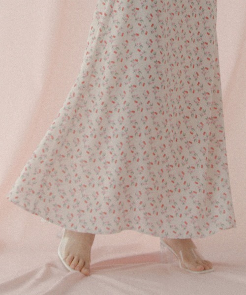 Cath Kidston（キャスキッドソン）の「ナロースカート Floating Cherry（スカート・レディース・アイボリー・M/S）」の6枚目の写真