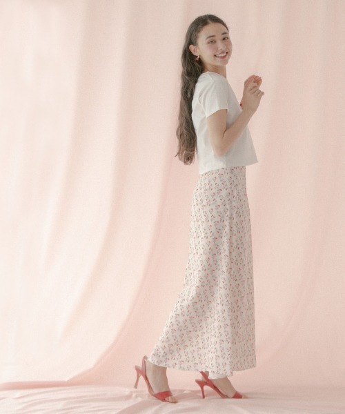 Cath Kidston（キャスキッドソン）の「ナロースカート Floating Cherry（スカート・レディース・アイボリー・M/S）」の13枚目の写真