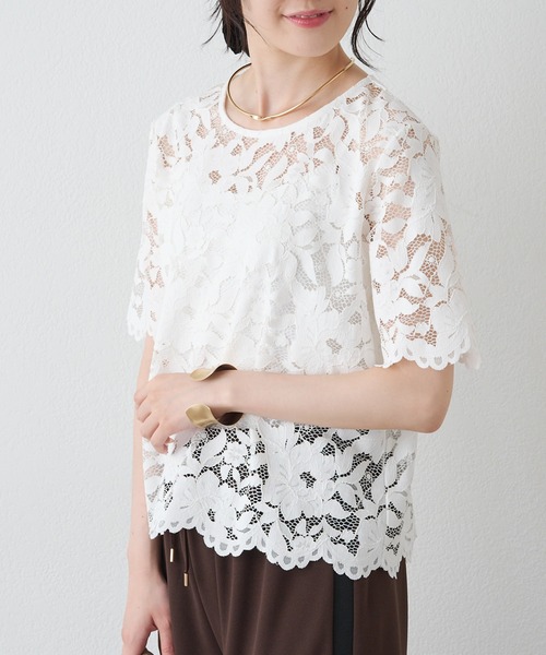 PUAL CE CIN(ピュアルセシン)の「花柄コード刺繍スカラップレースブラウス(シャツ/ブラウス・レディース・オフホワイト/ブラック・FREE)」の2枚目の写真