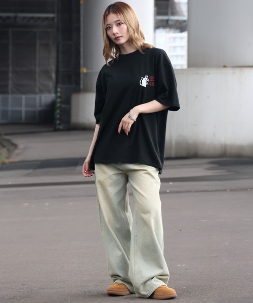CORPUS SELECT(コーパストーキョー)の「【BRANDALISED/ブランダライズド】アソート バンクシー アートワークデザイン 3DラバープリントTシャツ(Tシャツ/カットソー・メンズ・ブラック系1/ホワイト系2/ホワイト系1/ブラック系2・LL/L/M)」の15枚目の写真