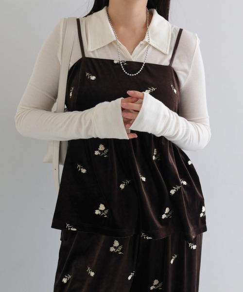 andme(アンドミー)の「小花刺繍ベロアキャミソール(キャミソール・レディース・ブラウン/ブラック・FREE)」の15枚目の写真