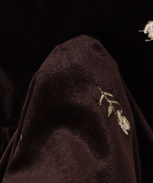 andme(アンドミー)の「小花刺繍ベロアキャミソール(キャミソール・レディース・ブラウン/ブラック・FREE)」の22枚目の写真