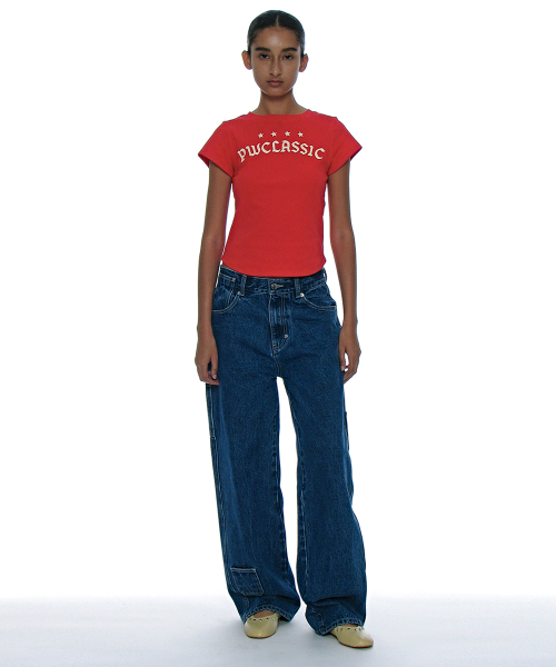 PARTIMENTO WOMEN(パルティメントウィメン)の「クラシックロゴプリンテッドショートスリーブTシャツ_レッド(Tシャツ/カットソー・レディース・その他・SMALL/MEDIUM)」の4枚目の写真