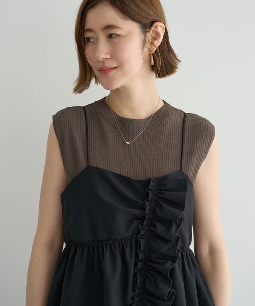 YECCA VECCA(イェッカヴェッカ)の「【2SET】ラッフルキャミセットニット(ニット/セーター・レディース・ブラック/ダークベージュ・FREE)」の19枚目の写真