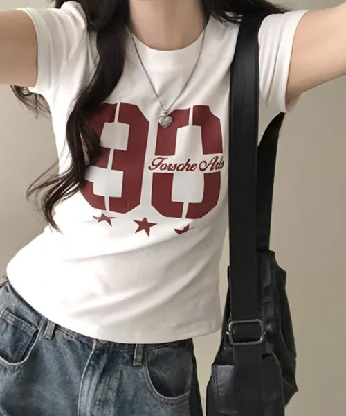 VIVID LADY(ビビッドレディー)の「ナンバリングカレッジプリント 半袖Tシャツ(Tシャツ/カットソー・レディース・ホワイト/グレー/ブラウン/ブラック・FREE)」の9枚目の写真
