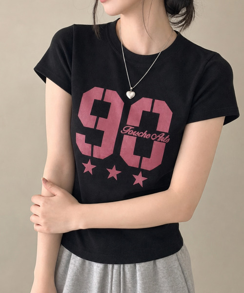 VIVID LADY(ビビッドレディー)の「ナンバリングカレッジプリント 半袖Tシャツ(Tシャツ/カットソー・レディース・ホワイト/グレー/ブラウン/ブラック・FREE)」の19枚目の写真