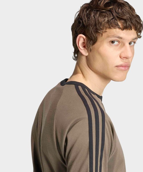 adidas(アディダス)の「スリーストライプス Tシャツ / アディダスオリジナルス adidas Originals(Tシャツ/カットソー・メンズ・ブラウン・3XL/XX-LARGE/X-SMALL/X-LARGE/SMALL/MEDIUM/LARGE)」の4枚目の写真