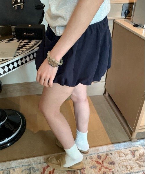 &soiree(アンドソワレ)の「ビックポケット付きワイドショートパンツ(その他パンツ・レディース・オフホワイト/ベージュ/ネイビー・FREE)」の9枚目の写真