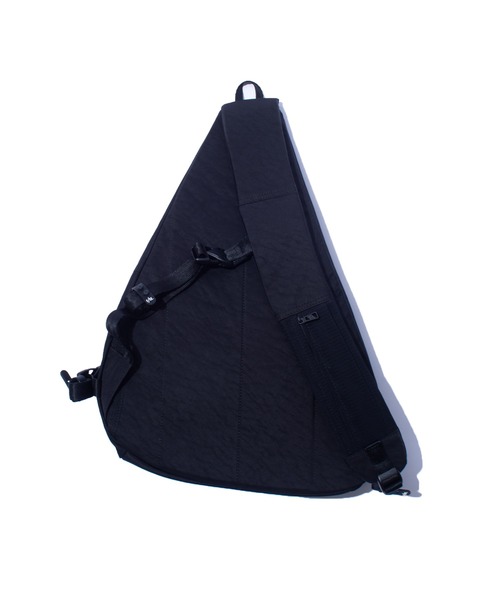 F/CE. (エフシーイー)の「F/CE. TEXTURED TWILL LAYERED SLINGER BAG / エフシーイー テクスチャード ツイル レイヤード スリンガーバッグ(ボディバッグ/ウエストポーチ・メンズ・ベージュ/ブラック/チャコール・FREE)」の15枚目の写真