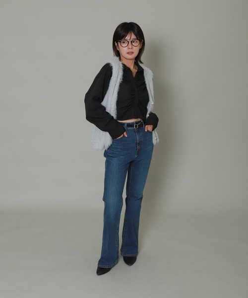 libelle more(リベル モア)の「ラメシャギーパールボタンVネックベスト(ベスト・レディース・アイボリー/ダークネイビー/ライトグレー・M)」の16枚目の写真