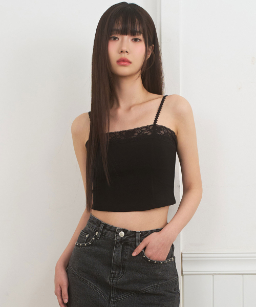 LIE MEQUE（リメーク）の「キャップ内蔵レースクロップキャミトップブラック（Tシャツ/カットソー・レディース・ブラック・FREE）」の2枚目の写真