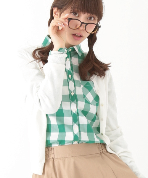 earth music&ecology(アースミュージックアンドエコロジー)の「《全15色》【MORE5月号掲載】【3/17放映!ヒルナンデス紹介】【2016Spring 】《ガンガンカーディガン》カラーパレット(カーディガン/ボレロ・レディース・ブラック/LT.Gray/ライトイエロー/ターコイズブルー/マスタード/ネイビー/オレンジ/イエロー/ピンク/レッド/キャメル/オフホワイト/サックスブルー/ブルー/カーキ・SMALL/LARGE/MEDIUM)」の2枚目の写真