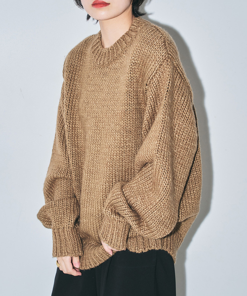 CITYSHOP(シティーショップ)の「LOOSE KNIT PULLOVER:ニット(ニット/セーター・レディース・ブラック/チャコールグレー/ベージュ・FREE)」の3枚目の写真