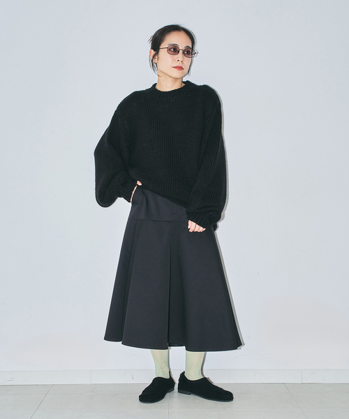 CITYSHOP(シティーショップ)の「LOOSE KNIT PULLOVER:ニット(ニット/セーター・レディース・ブラック/チャコールグレー/ベージュ・FREE)」の6枚目の写真
