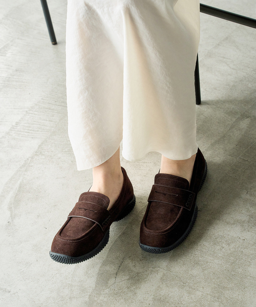 FLAT(フラット)の「《追加》Lスニーカーローファー(ローファー・レディース・ブラック系その他/ブラウン・25cm/24.5cm/24cm/23.5cm/23cm/22.5cm/22cm)」の2枚目の写真
