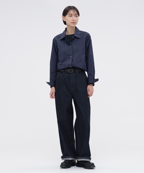 MARGARET HOWELL（マーガレットハウエル）の「SUPERFINE WOOL JERSEY（Tシャツ/カットソー・レディース・ブラック/ローズ・2）」の4枚目の写真