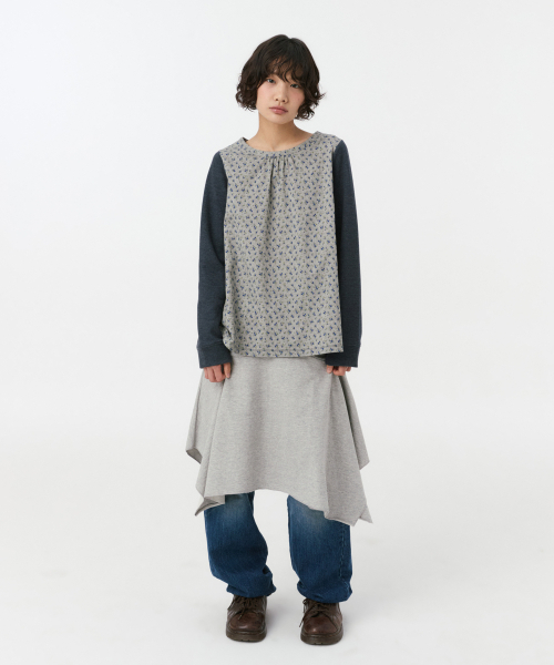 OHESHIO(オヘシオ)の「フローラルウーブンパネルロングスリーブ、ネイビー(Tシャツ/カットソー・レディース・その他・FREE)」の9枚目の写真