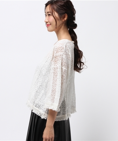 titivate（ティティベイト）の「ﾗｯｾﾙﾚｰｽﾌﾘﾝｼﾞ付きﾌﾞﾗｳｽ（シャツ/ブラウス・レディース・ブラック/アイボリー/キャメル・M）」の13枚目の写真