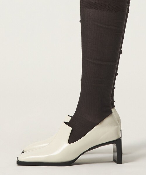 SY UNITED ARROWS(シーユナイテッドアローズ)の「<SY>エッジヒールローファー パンプス55↑(パンプス・レディース・ブラック/オフホワイト・23cm/22.5cm/22cm/25cm/24.5cm/24cm/23.5cm)」の16枚目の写真