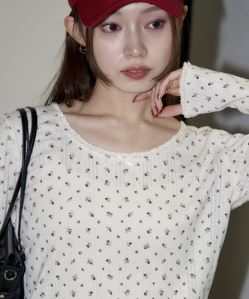 JEMORGAN(ジェーイーモーガン)の「JEMORGAN/ジェーイーモーガン 針抜き フライス 花柄 レース ロンT 限定展開(Tシャツ/カットソー・レディース・ネイビー/ブラック/サックスブルー・フリ-)」の1枚目の写真