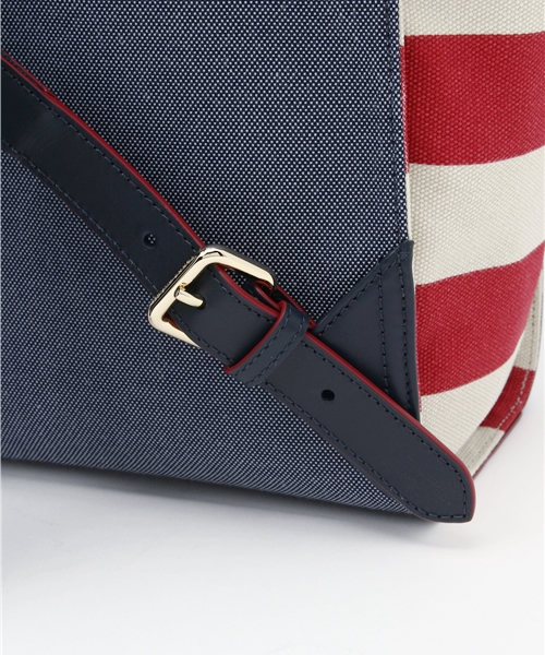 TOMMY HILFIGER(トミーヒルフィガー)の「INT TH LOCK BACKPACK(バックパック/リュック・レディース・ブラック・FREE)」の10枚目の写真