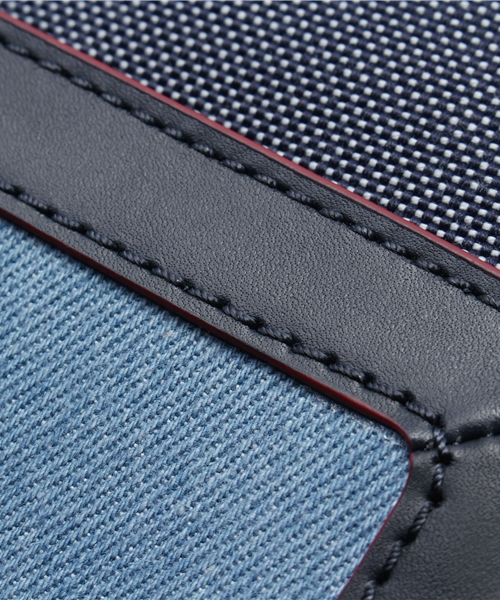 TOMMY HILFIGER(トミーヒルフィガー)の「INT TH LOCK BACKPACK(バックパック/リュック・レディース・ブラック・FREE)」の4枚目の写真