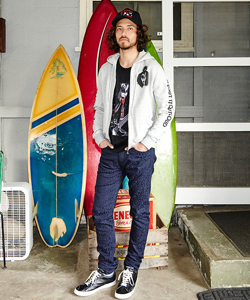 HYSTERIC GLAMOUR（ヒステリックグラマー）の「KISS/GENE pt T-SH（Tシャツ/カットソー・メンズ・ブラック・X-LARGE/MEDIUM/LARGE/SMALL）」の10枚目の写真