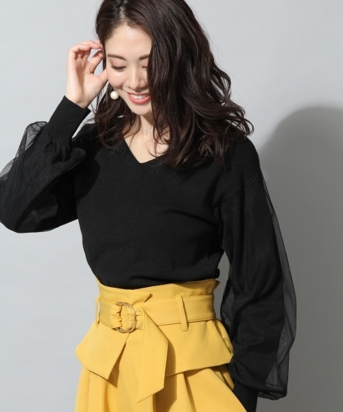 Andemiu（アンデミュウ）の「ソデチュールＶ／Ｎニット786041（ニット/セーター・レディース・ホワイト/ブラック/グレー/ネイビー・FREE）」の13枚目の写真