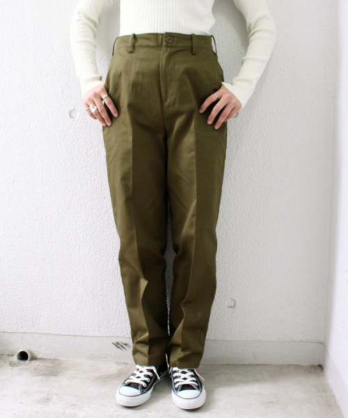 ottilie(オティーリエ)の「ハイウエストパンツ(その他パンツ・レディース・ベージュ/ブラウン/カーキ・SMALL/MEDIUM)」の1枚目の写真