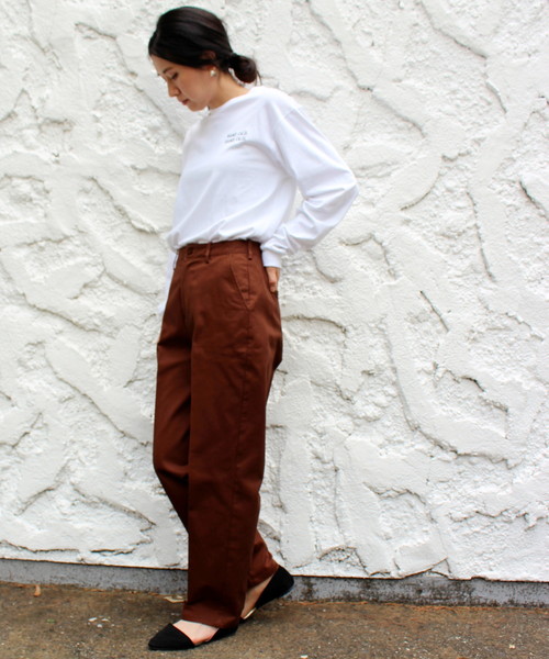 ottilie(オティーリエ)の「ハイウエストパンツ(その他パンツ・レディース・ベージュ/ブラウン/カーキ・SMALL/MEDIUM)」の6枚目の写真