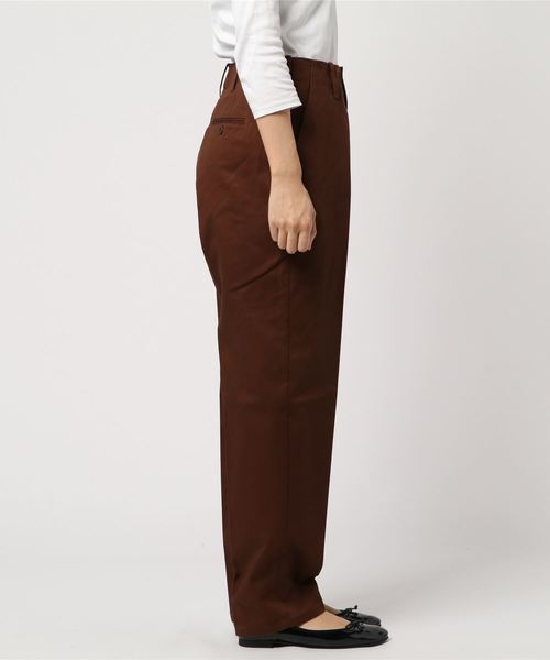 ottilie(オティーリエ)の「ハイウエストパンツ(その他パンツ・レディース・ベージュ/ブラウン/カーキ・SMALL/MEDIUM)」の5枚目の写真