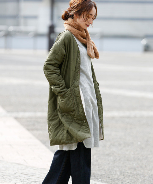 Luz Llena（ラズレナ）の「裾スリットサーマルワンピース（ワンピース・レディース・ブラック/ベージュ/グレー・MEDIUM）」の10枚目の写真