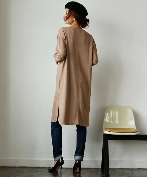 Luz Llena（ラズレナ）の「裾スリットサーマルワンピース（ワンピース・レディース・ブラック/ベージュ/グレー・MEDIUM）」の14枚目の写真