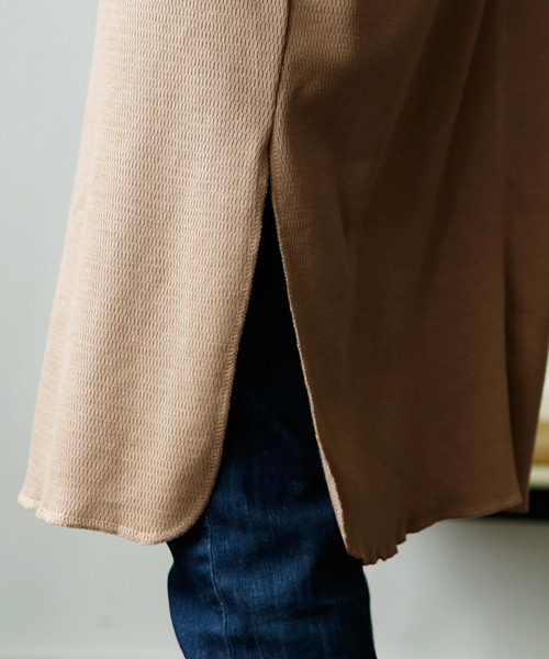 Luz Llena（ラズレナ）の「裾スリットサーマルワンピース（ワンピース・レディース・ブラック/ベージュ/グレー・MEDIUM）」の6枚目の写真