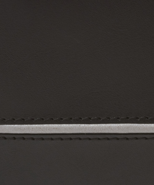alfredoBANNISTER（アルフレッドバニスター）の「【販売店舗限定】パイピングデザイン 長財布（財布・メンズ・ブラック/キャメル・フリー）」の10枚目の写真