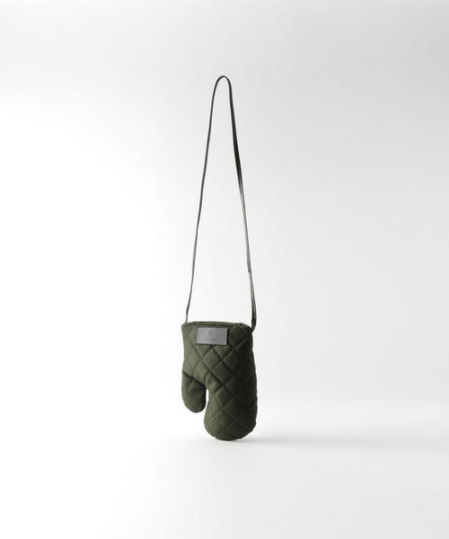Steven Alan(スティーブンアラン)の「<MAKE WHAT YOU WILL>MITTEN POCHETTE/ポシェット(ショルダーバッグ・レディース・ダークグリーン/ブラック・FREE)」の3枚目の写真