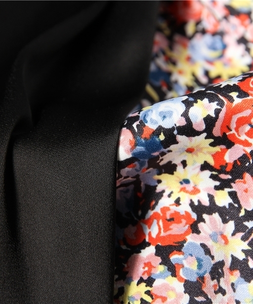 Another Edition（アナザーエディション）の「AE FLW/PRT キリカエ WRAP SK（スカート・レディース・オフホワイト/ブラック/ベージュ・MEDIUM/SMALL）」の4枚目の写真