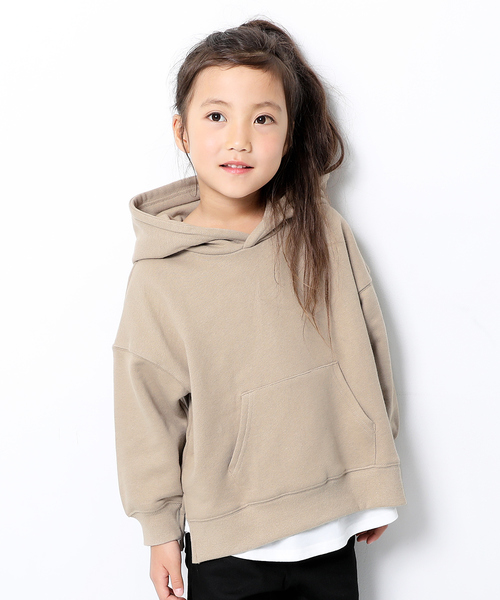 devirock（デビロック）の「スウェットレイヤード長袖プルパーカー（パーカー・キッズ・ブラック/杢グレー/グリーン系その他/パープル系その他/キャメル/ダークベージュ・100cm/110cm/120cm/130cm/140cm/150cm/160cm）」の4枚目の写真