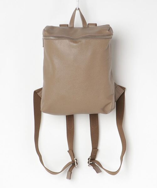 TASINAMI（タシナミ）の「TASINAMI シュリンクレザーリュック (TA-0038)（バックパック/リュック・レディース・シルバー/イエロー/ブラック/グレー/レッド/サックスブルー/グレイッシュベージュ・FREE）」の4枚目の写真
