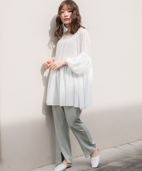 VANNIE U(ヴァニーユー)の「VANNIE U 2WAYリボン開きシフォンチュニック(シャツ/ブラウス・レディース・ホワイト/ベージュ・FREE)」の7枚目の写真