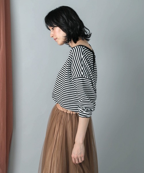 Bou Jeloud(ブージュルード)の「抗菌ケア2wayネックボーダープルオーバー(Tシャツ/カットソー・レディース・ブラック/ブラウン・FREE)」の8枚目の写真