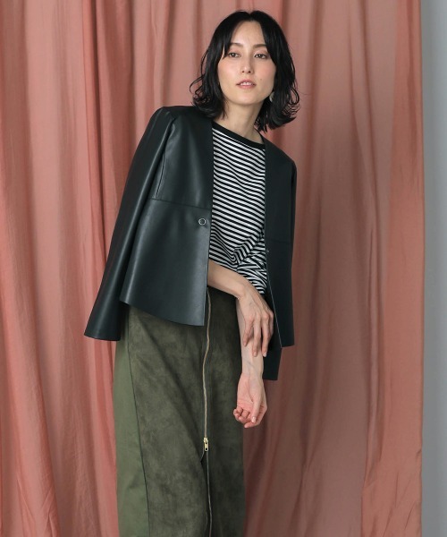 Bou Jeloud(ブージュルード)の「抗菌ケア2wayネックボーダープルオーバー(Tシャツ/カットソー・レディース・ブラック/ブラウン・FREE)」の12枚目の写真